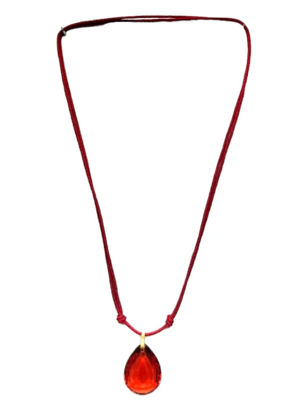 Don't Miss Our Biggest Jewelry Sale Of The Season Stylish Statements Baccarat 2812116 Marie-Hélène ne de Taillac Pear Red Crystal Pendant with 18K Gold Bail Don't Miss Our Biggest Jewelry Sale Of The Season Stylish Statements Baccarat 2812116 Marie-Hélène ne de Taillac Pear Red Crystal Pendant with 18K Gold Bail